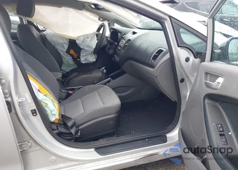 2017 Kia Forte Lx из США, поврежденный, VIN 3KPFK4A76HE018898